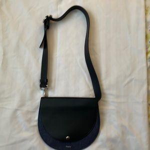 Theory Saddle Belt Bag Black Leather and Denim never worn size OS